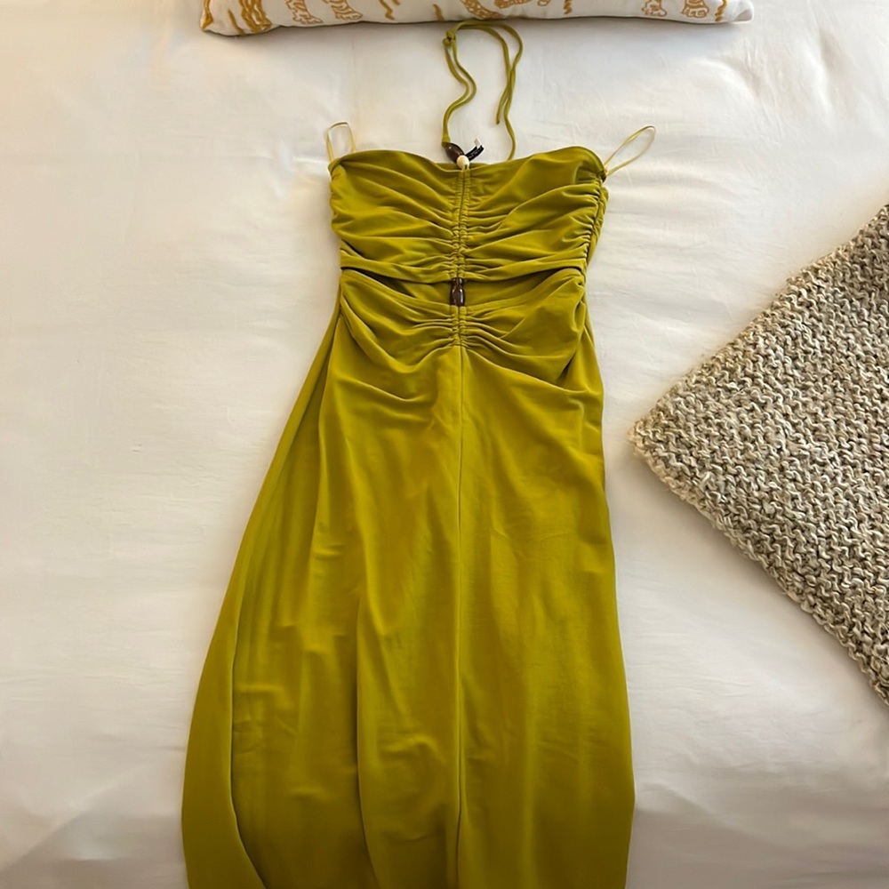 Never worn Zara midi dress, mustard color